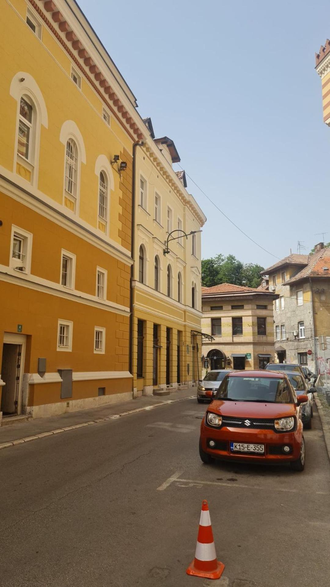 Cozy Apartment In Heart Of Sarajevo Exterior photo